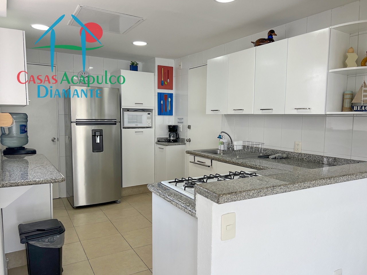 Acqualina Skylife Torre Sur 1701 - Cocina 2